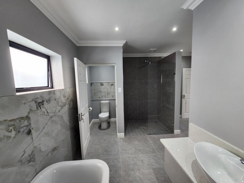 3 Bedroom Property for Sale in Stilbaai East Western Cape